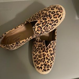 Cheetah print Clarks ultimate comfort flats